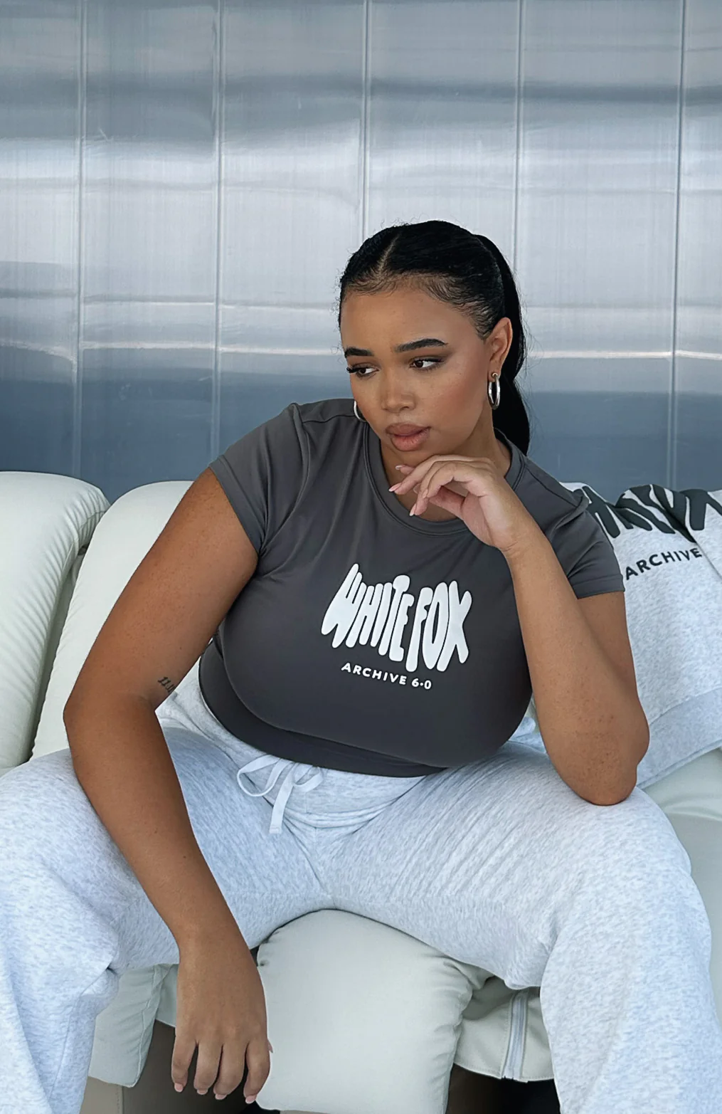 Archive 6.0 Baby Tee Ash - Image 5