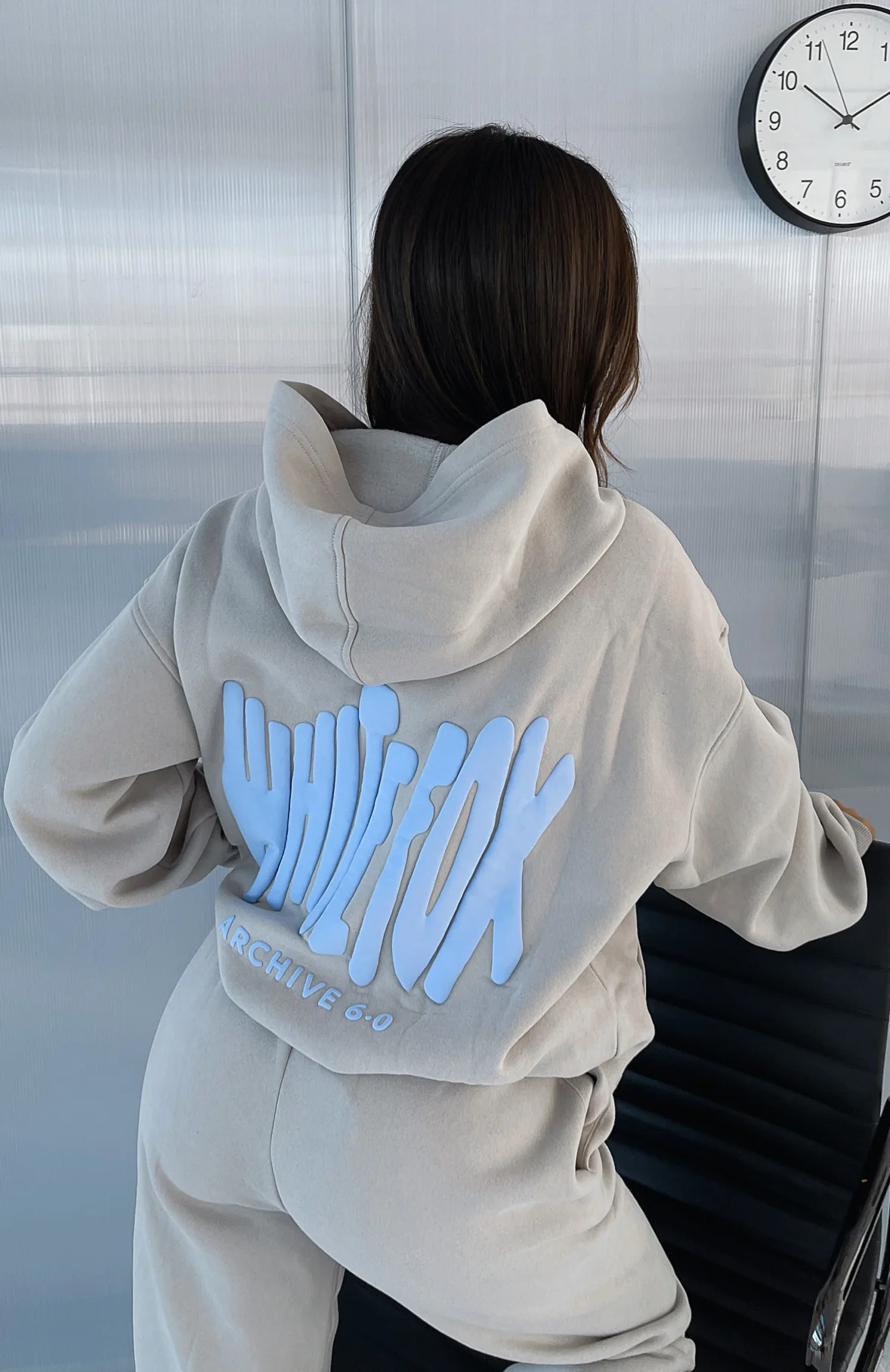 Archive 6.0 Oversized Hoodie Dove - Image 7