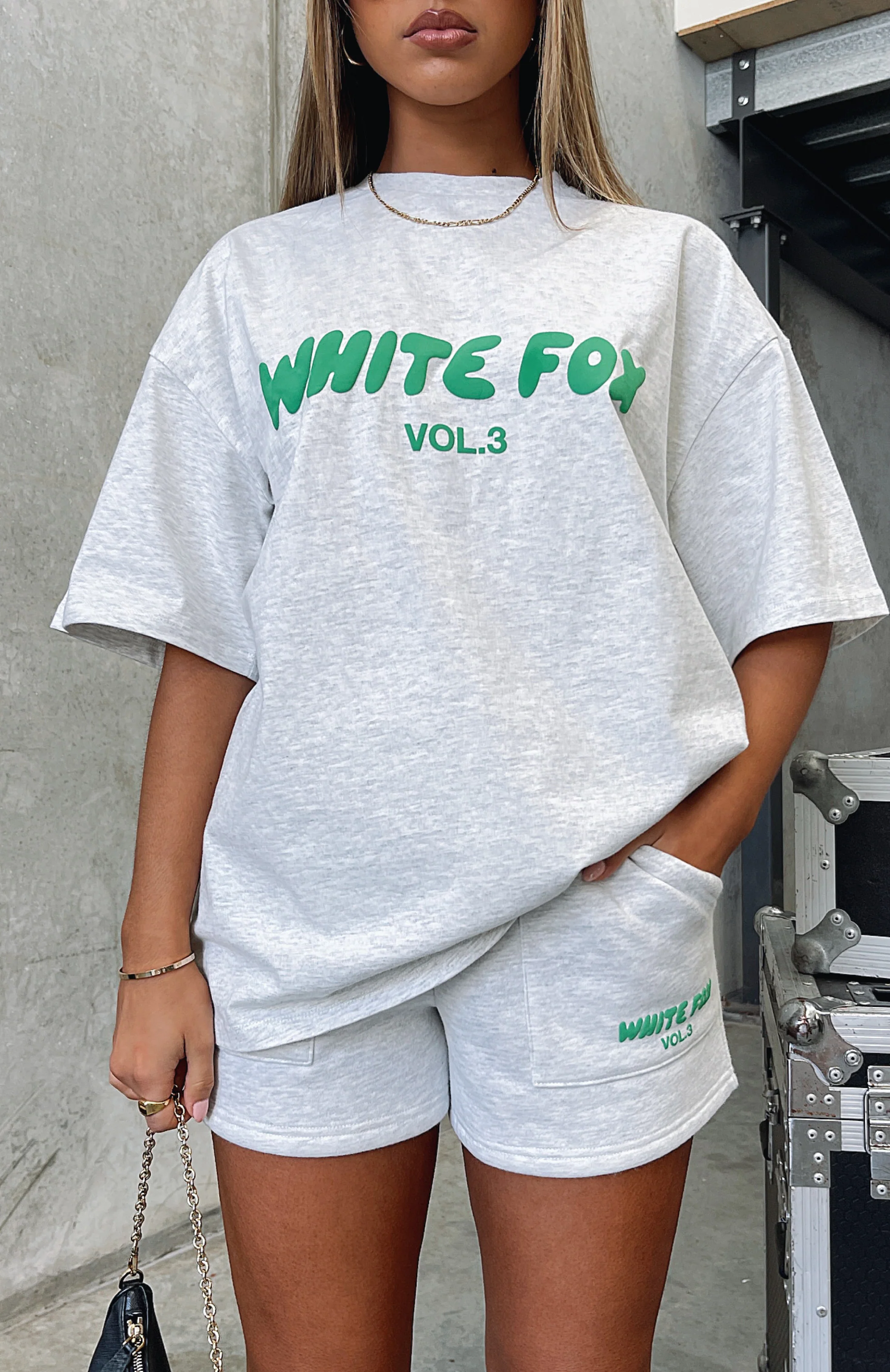 Offstage Oversized Tee Glacier Grey - Image 5